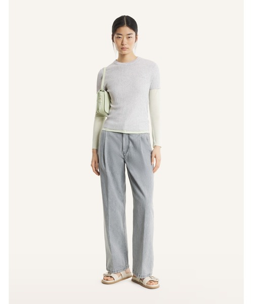Maison Kitsune(メゾンキツネ)の「BABY FOX FINE RIB KNITTED TEE-SHIRT(Tシャツ/カットソー・レディース・ライトグレー・M/S/XS/L)」の4枚目の写真