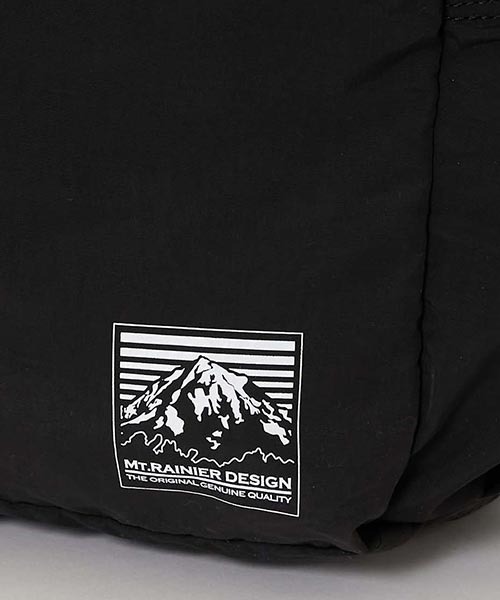 HIGH! STANDARD(ハイスタンダード)の「MT. RAINIER DESIGN /ウインドシェッド パッカブル ドロップバッグ(ショルダーバッグ・メンズ・オリーブ/ブラック/チャコールグレー・ONE)」の4枚目の写真