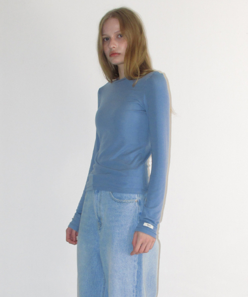 RONRON(ロンロン)の「SOFT MINI LABEL LONG SLEEVE BLUE(Tシャツ/カットソー・レディース・その他・FREE)」の6枚目の写真