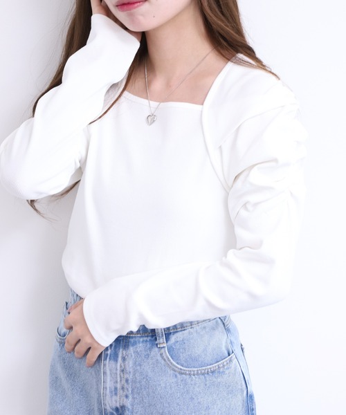 Re:EDIT（リエディ）の「リブカットソーボリュームスリーブスクエアネックトップス（Tシャツ/カットソー・レディース・ホワイト/グレー・L/M）」の2枚目の写真