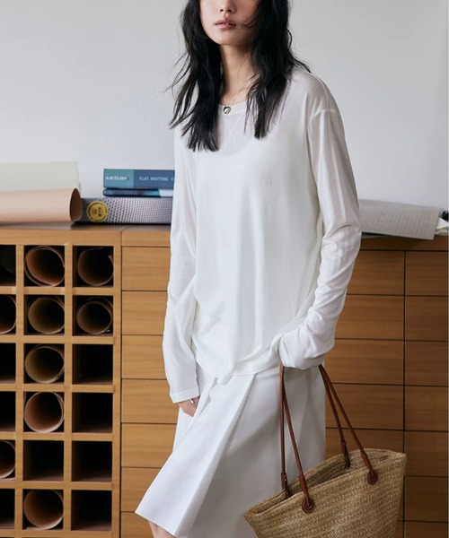 MAISON DE THERESE（メゾン ド テレーズ）の「6色展開 天糸 冷感 丸首 長袖Tシャツ UVカット エアコン対応 夏用インナー（Tシャツ/カットソー・レディース・ベージュ/パープル/ホワイト/ブラック/ブルー/グレー・FREE）」の11枚目の写真