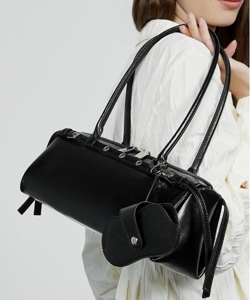NiiNa（ニーナ）の「【 NiiNa / ニーナ 】高品質牛革メガネケース付きレクタングルレザーバッグ（ショルダーバッグ・レディース・ブラウン・FREE）」の11枚目の写真
