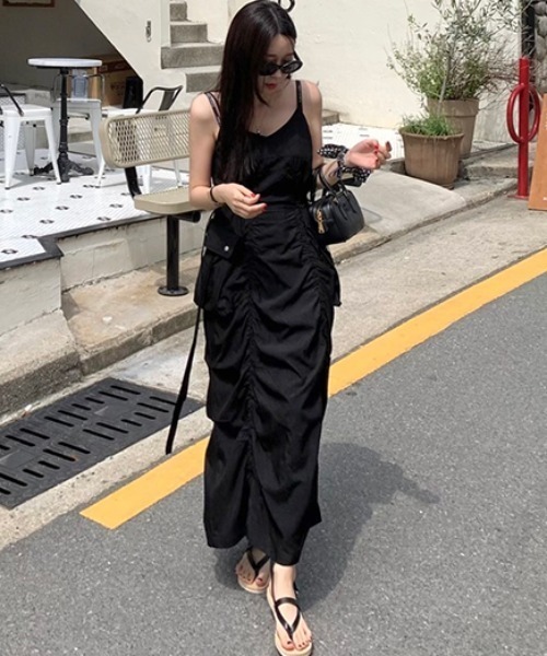 FAVORITO(ファヴォリート)の「キャミワンピース(ワンピース・レディース・ブラック/ベージュ/ホワイト・F)」の16枚目の写真