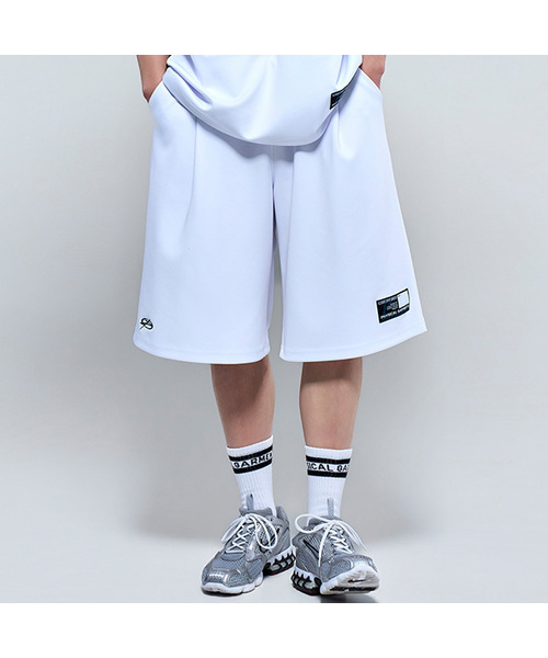 PHYSICAL GARMENTS（フィジカルガーメンツ）の「P2631 ソフトクッション フットボール バミューダパンツ [2COLOR]（その他パンツ・メンズ・ホワイト/ブラック・LARGE/XX-LARGE）」の2枚目の写真