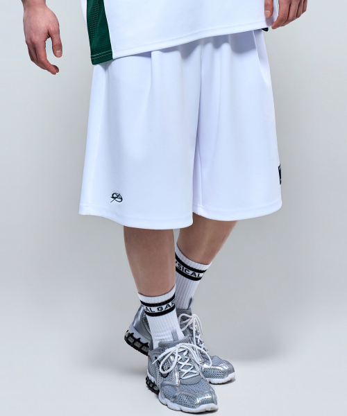 PHYSICAL GARMENTS（フィジカルガーメンツ）の「P2631 ソフトクッション フットボール バミューダパンツ [2COLOR]（その他パンツ・メンズ・ホワイト/ブラック・LARGE/XX-LARGE）」の3枚目の写真