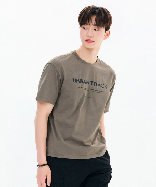 CHASECULT(チェイスカルト)の「メンズクールグラフィック半袖Tシャツ-FCRK5823E0V(Tシャツ/カットソー・メンズ・カーキ・100/110/95/105/115)」の3枚目の写真