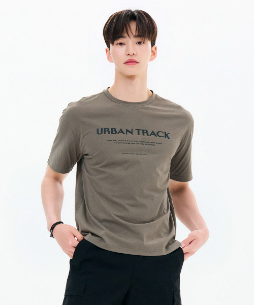 CHASECULT(チェイスカルト)の「メンズクールグラフィック半袖Tシャツ-FCRK5823E0V(Tシャツ/カットソー・メンズ・カーキ・100/110/95/105/115)」の4枚目の写真