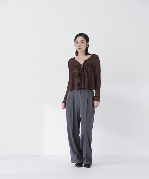 NATURAL BEAUTY BASIC(ナチュラルビューティーベーシック)の「フロントリボンシアーカーディガン(カーディガン/ボレロ・レディース・ダークブラウン/ブラック/オフホワイト・フリ-)」の8枚目の写真