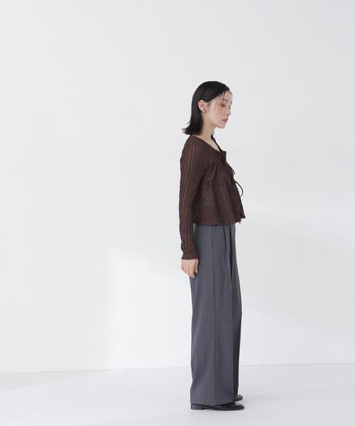NATURAL BEAUTY BASIC(ナチュラルビューティーベーシック)の「フロントリボンシアーカーディガン(カーディガン/ボレロ・レディース・ダークブラウン/ブラック/オフホワイト・フリ-)」の10枚目の写真