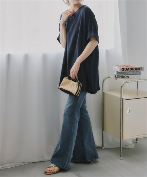 slattgir(スラットジール)の「高身長 バックリボンデザインチュニックブラウス(トールサイズ)Essenave(シャツ/ブラウス・レディース・ネイビー/ライトベージュ・M~L/LL~3L/4L~5L)」の12枚目の写真