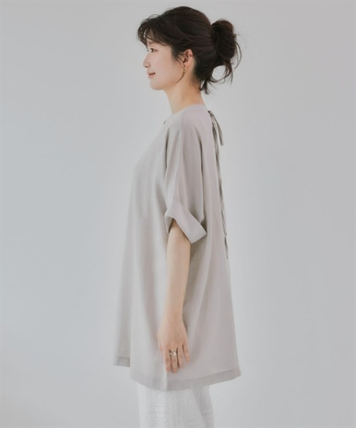 slattgir(スラットジール)の「高身長 バックリボンデザインチュニックブラウス(トールサイズ)Essenave(シャツ/ブラウス・レディース・ネイビー/ライトベージュ・M~L/LL~3L/4L~5L)」の15枚目の写真