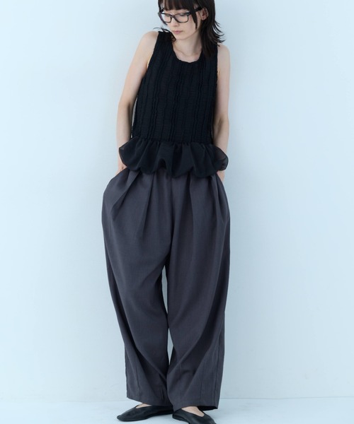 flaeu(フラユ)の「Balloon Peplum Sleeveless Top(Tシャツ/カットソー・レディース・ホワイト/ブラック・FREE)」の18枚目の写真