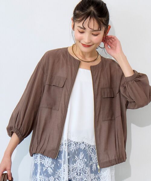 le.coeur blanc(ルクールブラン)の「シアーノーカラーポケットブルゾン(ブルゾン・レディース・カーキブラウン/ベージュ/ブラック・38)」の5枚目の写真
