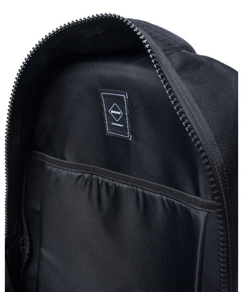 F.C.Real Bristol(エフシーレアルブリストル)の「CORDURA RIPSTOP ADJUSTABLE BACKPACK 28(バックパック/リュック・メンズ・ブラック・FREE)」の7枚目の写真