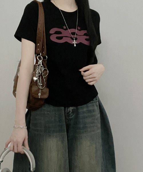VIVID LADY(ビビッドレディー)の「ロゴプリント 半袖Tシャツ(Tシャツ/カットソー・レディース・ホワイト/ミント/ブラック・FREE)」の14枚目の写真