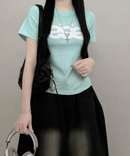 VIVID LADY(ビビッドレディー)の「ロゴプリント 半袖Tシャツ(Tシャツ/カットソー・レディース・ホワイト/ミント/ブラック・FREE)」の18枚目の写真