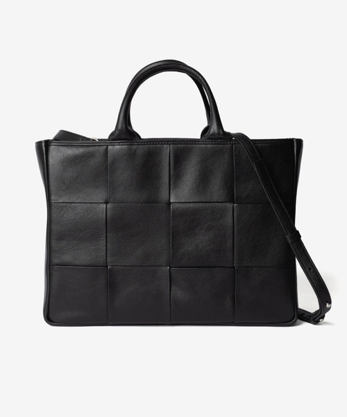 GUIONNET(ギオネ)の「GUIONNET TILE 4BY3 SHOULDER BAG ギオネ タイルフォーバイスリー 2WAY ショルダーバッグ(ハンドバッグ・レディース・ブラック・FREE)」の2枚目の写真