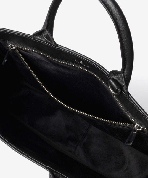 GUIONNET(ギオネ)の「GUIONNET TILE 4BY3 SHOULDER BAG ギオネ タイルフォーバイスリー 2WAY ショルダーバッグ(ハンドバッグ・レディース・ブラック・FREE)」の9枚目の写真