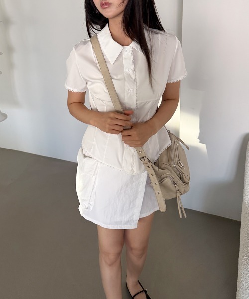4INT.(フォイント)の「スリムフィット 無地 レース 半袖 クロップド シャツ ブラウス(シャツ/ブラウス・レディース・ホワイト/グレー/ブラック・FREE)」の21枚目の写真