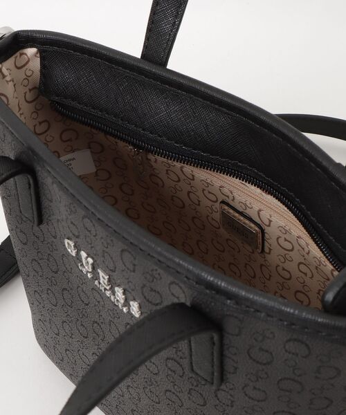 Guess(ゲス)の「KEIRA Mini Tote ミニトート ショルダーバッグ(ショルダーバッグ・レディース・ホワイト/ダークグレー/ライトグリーン・ONE SIZE)」の10枚目の写真
