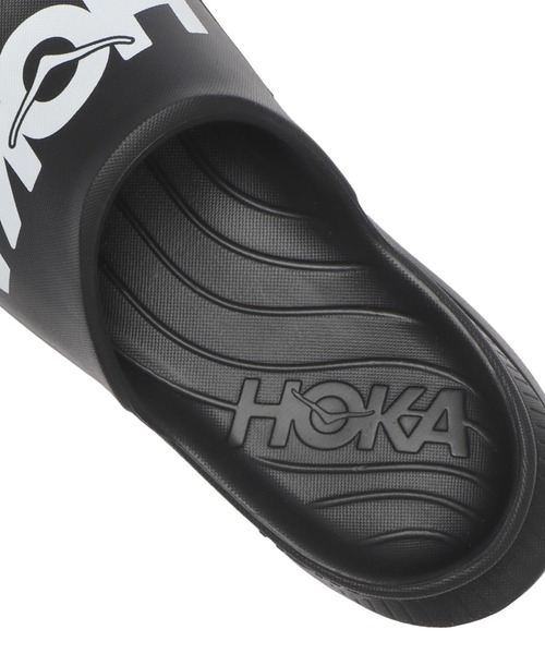 HOKA(ホカ)の「ORA ATHLETIC SLIDE 1155154-BWHT(サンダル・メンズ・ブラック・29.0cm/28.0cm/27.0cm/26.0cm/25.0cm)」の6枚目の写真