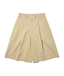 OTHERFITS（アザーフィッツ）の「ディープタックワイドバミューダパンツ（ベージュ）（その他パンツ）」
