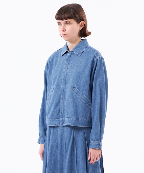 MACKINTOSH PHILOSOPHY（ﾏｯｷﾝﾄｯｼｭ ﾌｨﾛｿﾌｨｰ）の「ライトオンスデニムブルゾン（デニムジャケット・レディース・ブルー/ダークネイビー・38/36）」の6枚目の写真