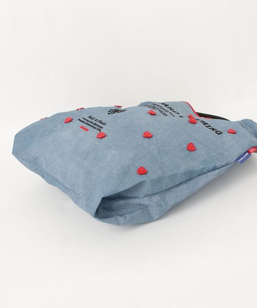DOUBLE STANDARD CLOTHING(ダブルスタンダードクロージング)の「Ball&Chain/ Heart Button ミニショッピングバッグ(エコバッグ/サブバッグ・レディース・オフホワイト/ブルー・FREE)」の4枚目の写真
