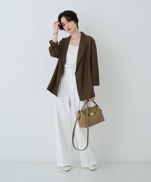 PUNTI.(プンティ)の「【PUNTI. / プンティ】レザーハンドルショルダーバッグ MAGNOLIA-HAND(ショルダーバッグ・レディース・ベージュ/ブラック・フリー)」の9枚目の写真