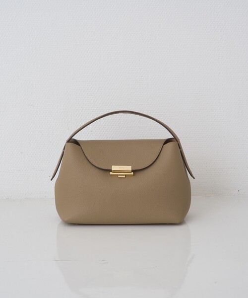 PUNTI.(プンティ)の「【PUNTI. / プンティ】レザーハンドルショルダーバッグ MAGNOLIA-HAND(ショルダーバッグ・レディース・ベージュ/ブラック・フリー)」の18枚目の写真