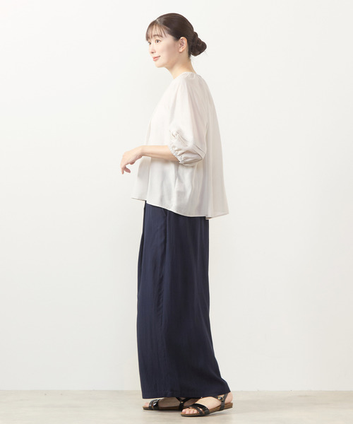 MELROSE claire(メルローズ クレール)の「【タックスリーブブラウス】(シャツ/ブラウス・レディース・グレイッシュベージュ/ライトブラウン/ブラック・FREE)」の7枚目の写真