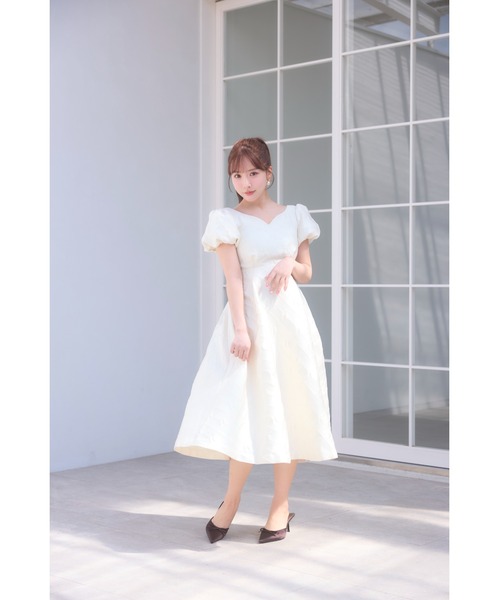MISTREASS(ミストレアス)の「Ribbon Jacquard Mini-Puff Dress(ワンピース・レディース・ホワイト/ブラック・FREE)」の4枚目の写真