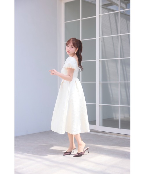MISTREASS(ミストレアス)の「Ribbon Jacquard Mini-Puff Dress(ワンピース・レディース・ホワイト/ブラック・FREE)」の5枚目の写真