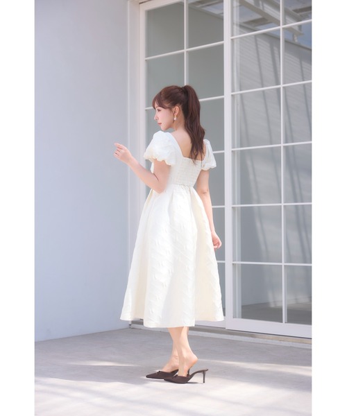 MISTREASS(ミストレアス)の「Ribbon Jacquard Mini-Puff Dress(ワンピース・レディース・ホワイト/ブラック・FREE)」の7枚目の写真