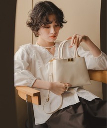 【LA MARGE】2WAY 3層タイプ ターンロック ショルダーバッグ / レディースバッグ ハンドバッグ ゴールド セレモニー オケージョン 斜め掛け ひねり金具
