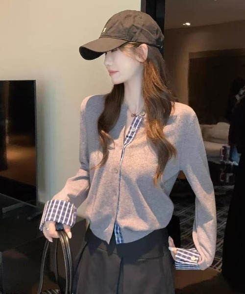 Teem Store(チームストア)の「チェック柄シャツドッキング クルーネックニットカーディガン(ニット/セーター・レディース・ホワイト/グレー/ブラック・M)」の6枚目の写真