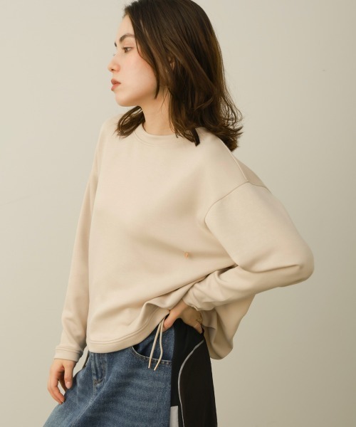 Bou Jeloud(ブージュルード)の「パウンドストレッチバック異素材プルオーバー(Tシャツ/カットソー・レディース・ブラック/オリーブ/グレイッシュベージュ・FREE)」の18枚目の写真