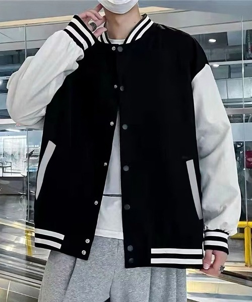 KELVIN（ケルヴァン）の「Relaxed Stadium Jacket リラックススタジアムジャケット（スタジャン・メンズ・ホワイト/ブラック・MEDIUM/LARGE）」の4枚目の写真