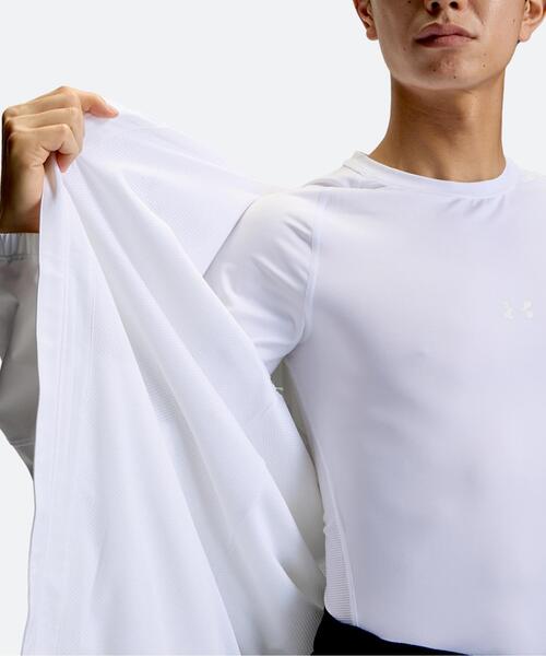 UNDER ARMOUR(アンダーアーマー)の「UAヤード ウーブン フルジップ フーディー ジャケット(ベースボール/メンズ)(その他アウター・メンズ・ホワイト・3XL/XL/M/L/2XL)」の6枚目の写真