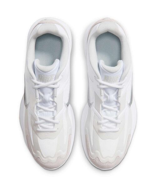 NIKE（ナイキ）の「ナイキ エア マックス メトロ メンズシューズ / Nike Air Max Metro Men's Shoes IW4935-100 White（スニーカー・メンズ・ホワイト・26/25.5/25/24.5/24/27.5/27/26.5/29/28.5/28）」の4枚目の写真