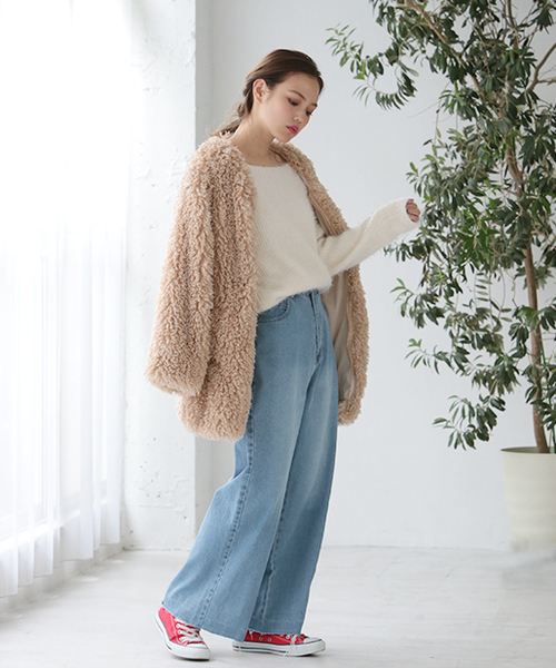 one after another NICE CLAUP（ワンアフターアナザーナイスクラップ）の「くるくるフェザーニット（ニット/セーター・レディース・ピンク/ブラック/オフホワイト/グレー・FREE）」の11枚目の写真