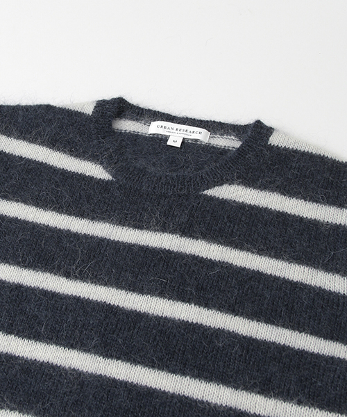 URBAN RESEARCH(アーバンリサーチ)の「モヘアボーダークルーネック起毛ニット(ニット/セーター・メンズ・ベージュ/ネイビー/チャコールグレー/ブラック・MEDIUM/LARGE)」の17枚目の写真