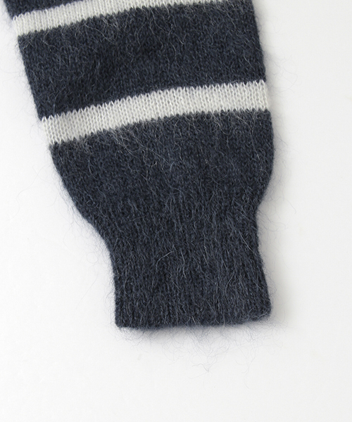 URBAN RESEARCH(アーバンリサーチ)の「モヘアボーダークルーネック起毛ニット(ニット/セーター・メンズ・ベージュ/ネイビー/チャコールグレー/ブラック・MEDIUM/LARGE)」の7枚目の写真