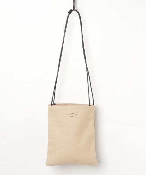 20/80（テゥエンティーエイティー）の「【20/80】トゥエンティーエイティー/ CANVAS #6 TWO BAGS  WITH LEATHER STRAP（ショルダーバッグ・メンズ・ホワイト/ホワイト×ブラック/ブラック×ブラック/グレー/ベージュ/グリーン/ピンク/キャメル/ネイビー・FREE）」の5枚目の写真