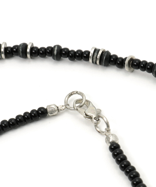 JACKROSE(ジャックローズ)の「ビーズロングネックレス(ネックレス・メンズ・レッド/ブラック・フリー)」の3枚目の写真