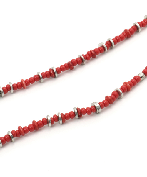 JACKROSE(ジャックローズ)の「ビーズロングネックレス(ネックレス・メンズ・レッド/ブラック・フリー)」の4枚目の写真