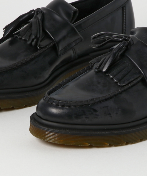Dr. Martens(ドクターマーチン)の「タッセル ローファー TASSLE LOAFER 14573001(ドレスシューズ・レディース・ブラック・25cm/23cm/24cm/28cm/26cm/27cm/22cm/29cm)」の6枚目の写真