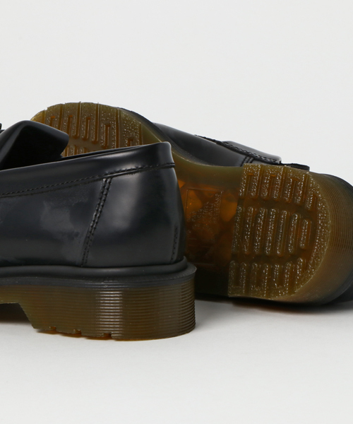 Dr. Martens(ドクターマーチン)の「タッセル ローファー TASSLE LOAFER 14573001(ドレスシューズ・レディース・ブラック・25cm/23cm/24cm/28cm/26cm/27cm/22cm/29cm)」の8枚目の写真