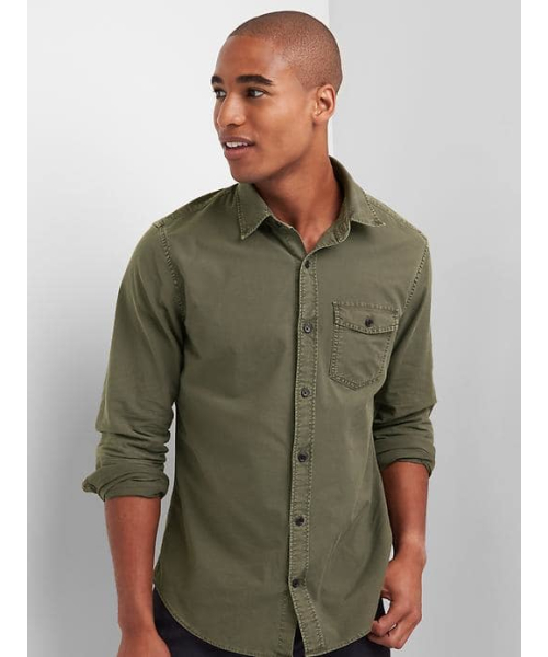 GAP(ギャップ)の「Gap オックスフォード ガーメントダイ スタンダードフィットシャツ(シャツ/ブラウス・メンズ・オリーブ/ライトブルー/ボルドー/ダークブラウン・XXS/L/XS/M/XL/S)」の3枚目の写真