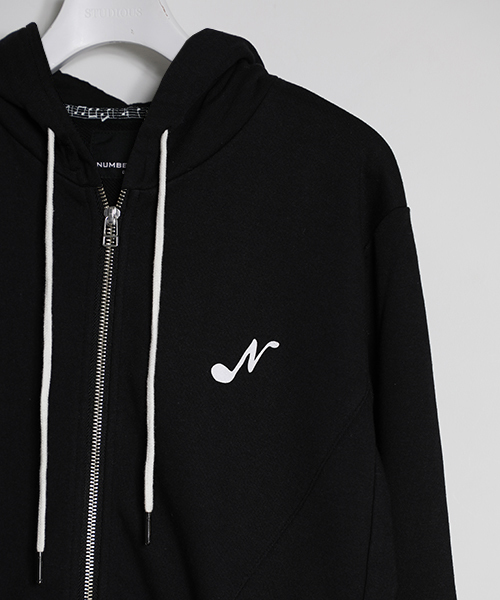 NUMBER (N)INE DENIM(ナンバーナインデニム)の「【NUMBER (N)INE DENIM】STUDIOUS限定 N(N)バックプリントスウェットZIPパーカー(パーカー・メンズ・グレー/ブラック・MEDIUM/SMALL/LARGE)」の16枚目の写真